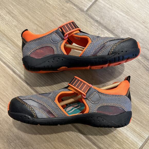 NWT Pediped Delmar Grey Sneakers - Picture 4 of 8